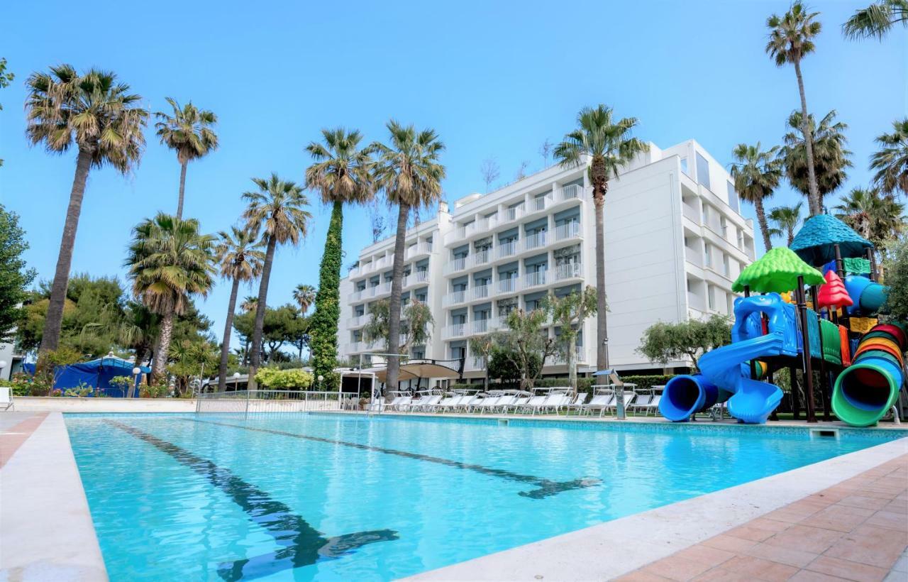 Hotel Relax Family & Spa San Benedetto del Tronto Eksteriør bilde
